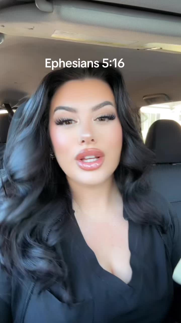@Holly Olivarez