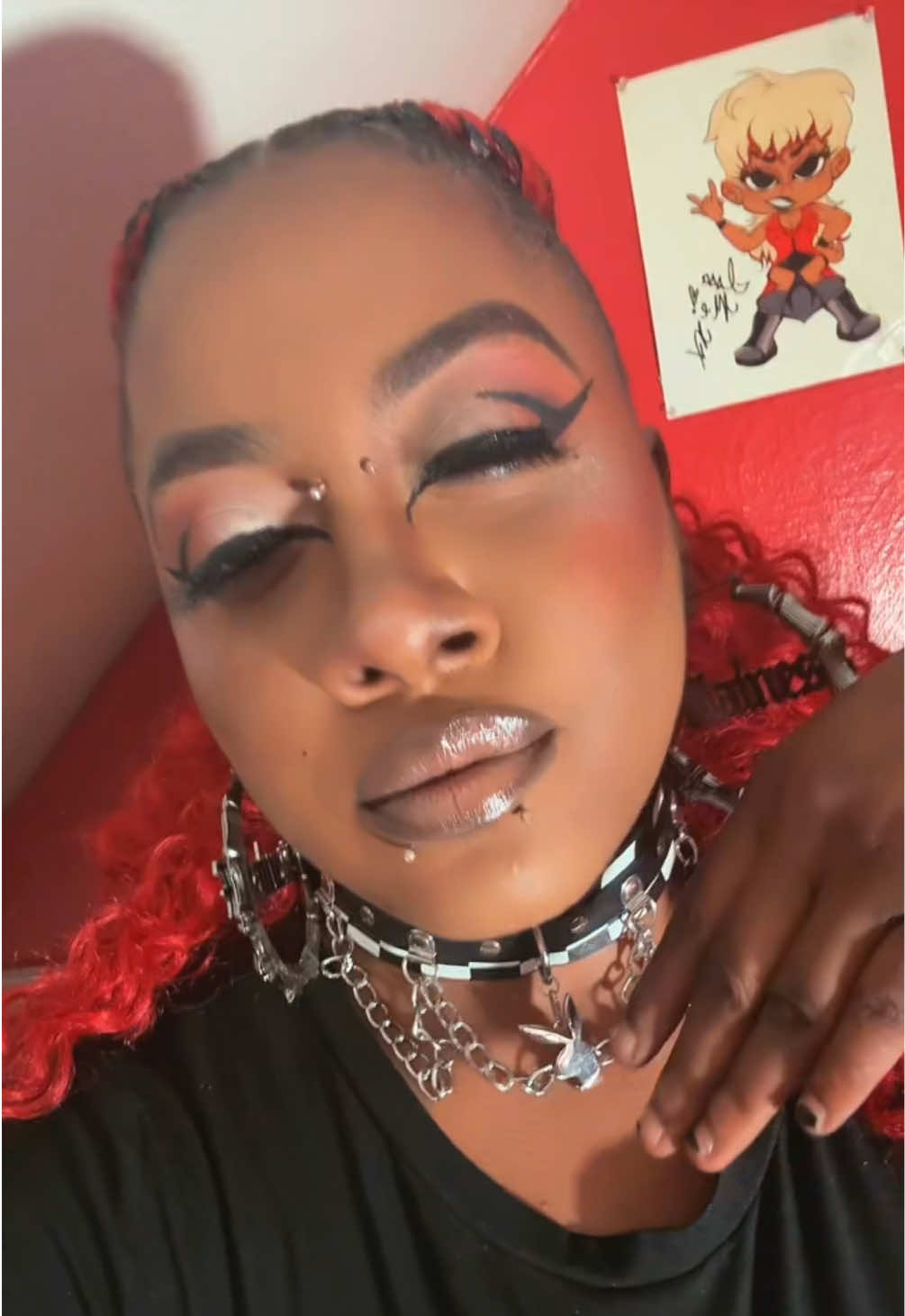 @ItsThaVillainess