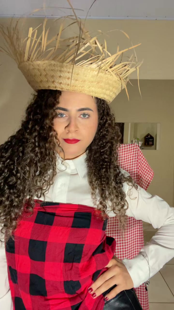 @eualinefernandess_