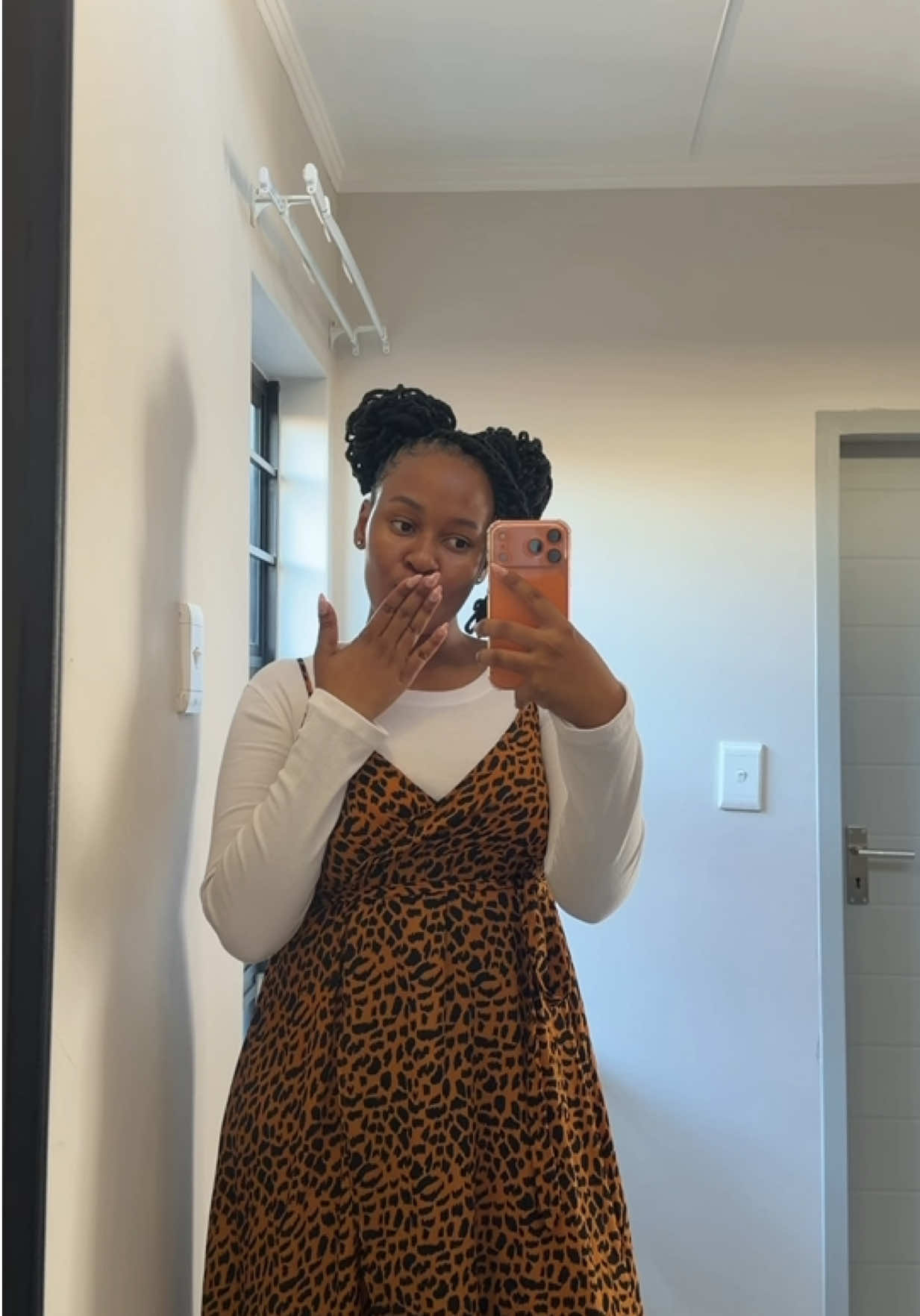 @Nthabi Claire Moloto 🌸