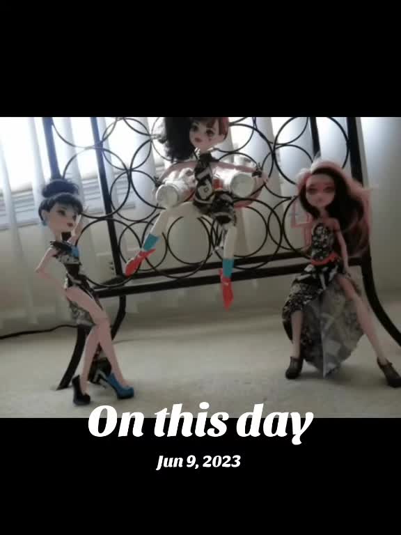 @DivozDolls