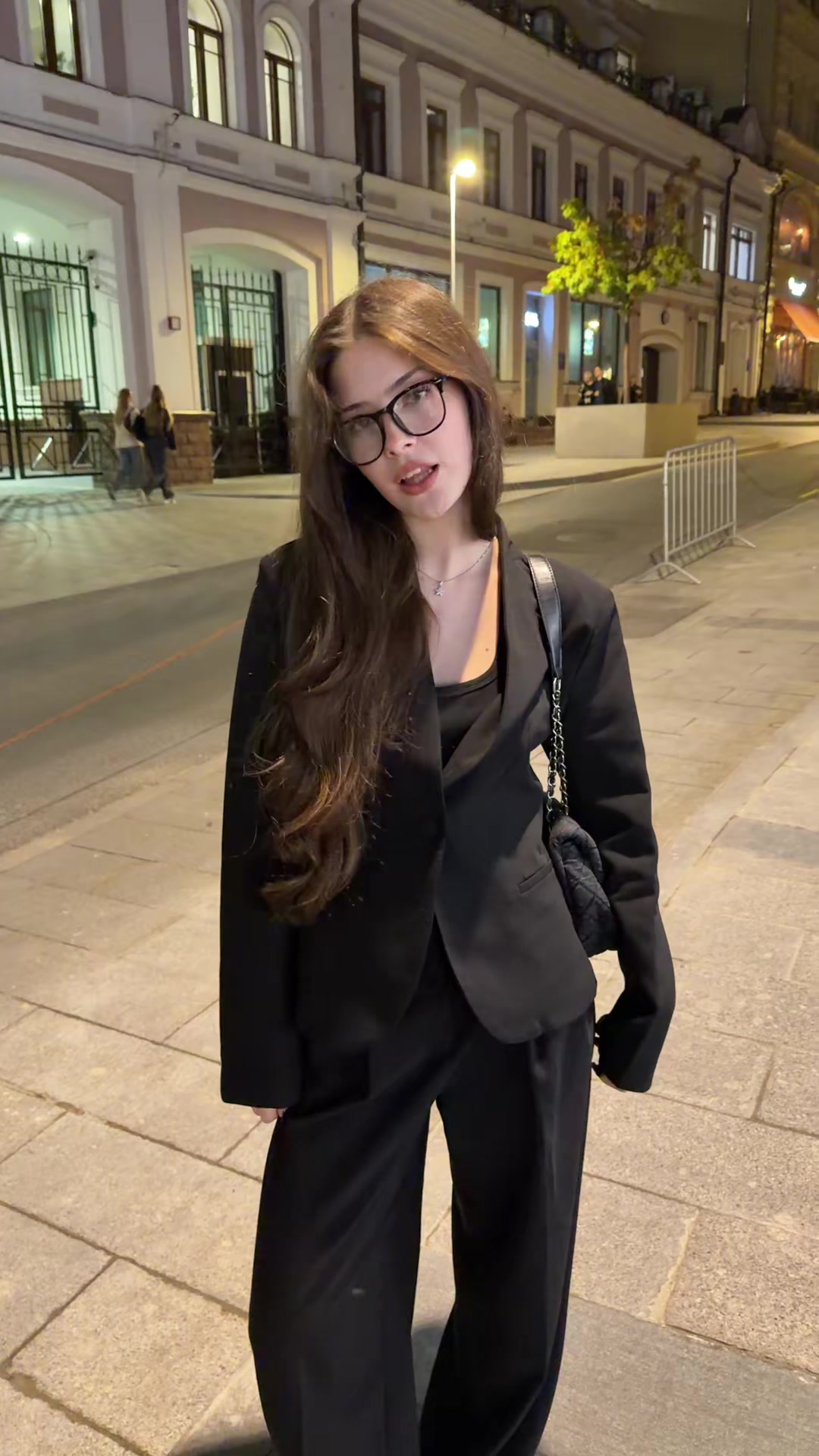 @alinq