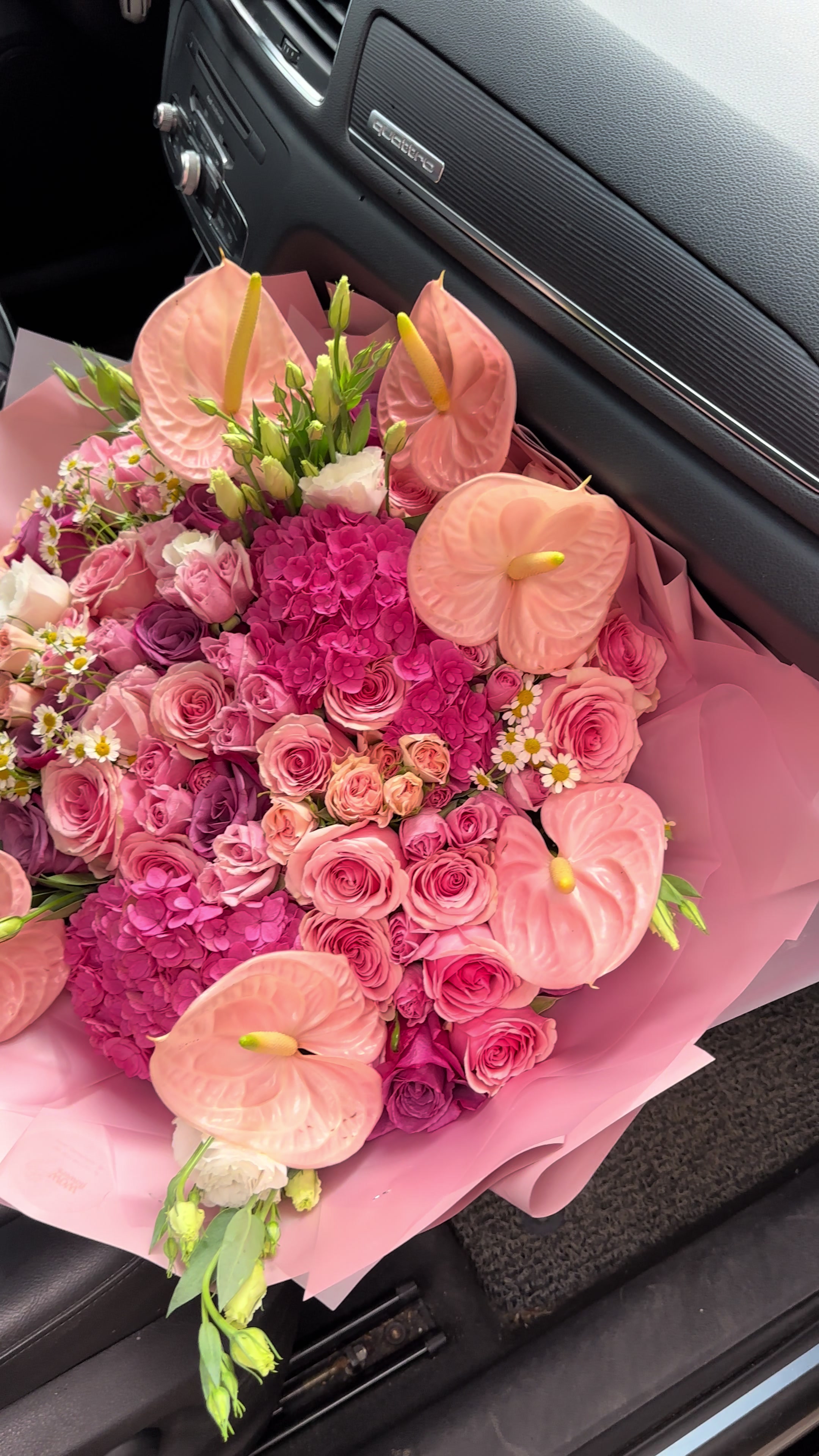 @wowflower.tirana