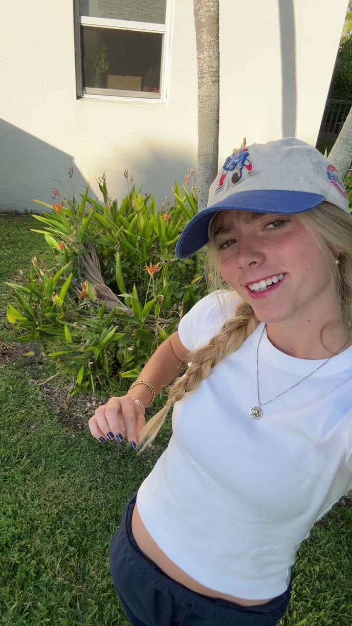 @GRACEEEE🌭🦈🤠🇺🇸🤙