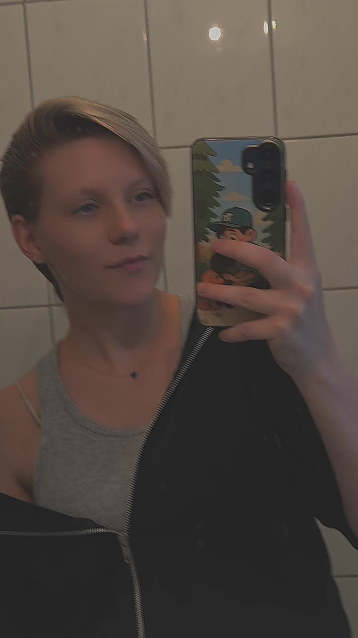 @♡ 𝔍𝔢𝔰𝔰𝔦𝔢 ♡