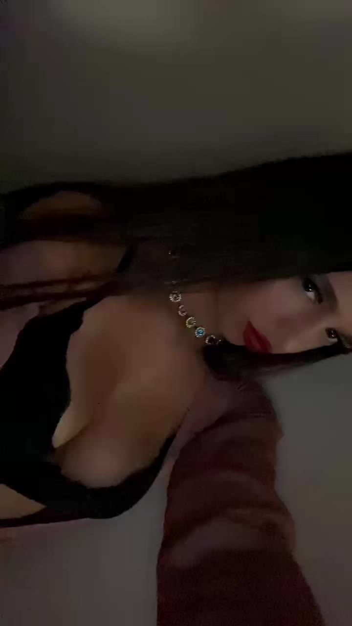 @๐ฉ๐๐๐๐๐๐๐๐๐๐๐ดโ ๏ธ