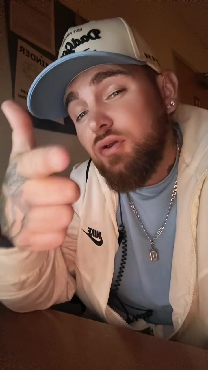@BiG_Mo