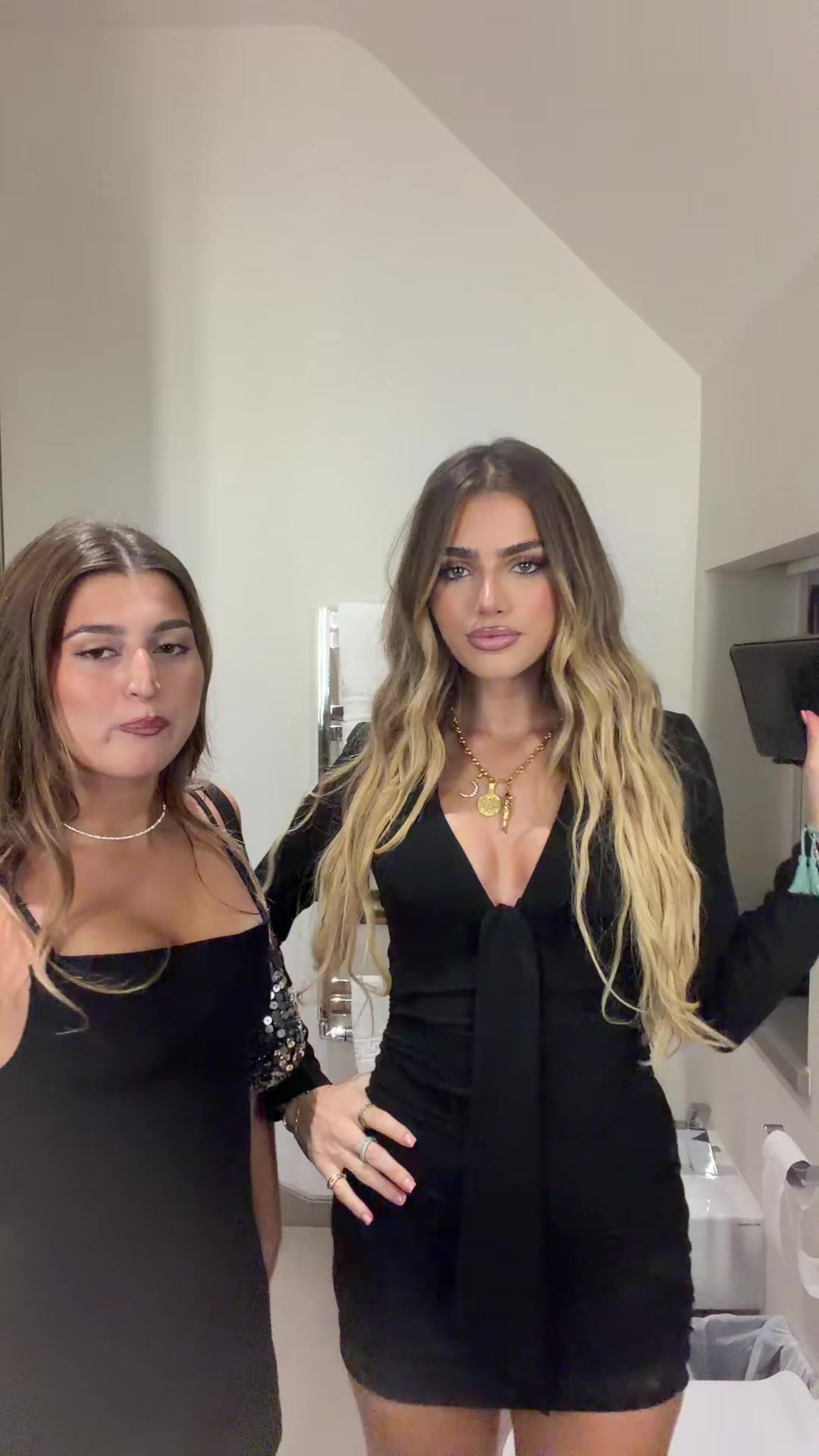 @arianayechiel