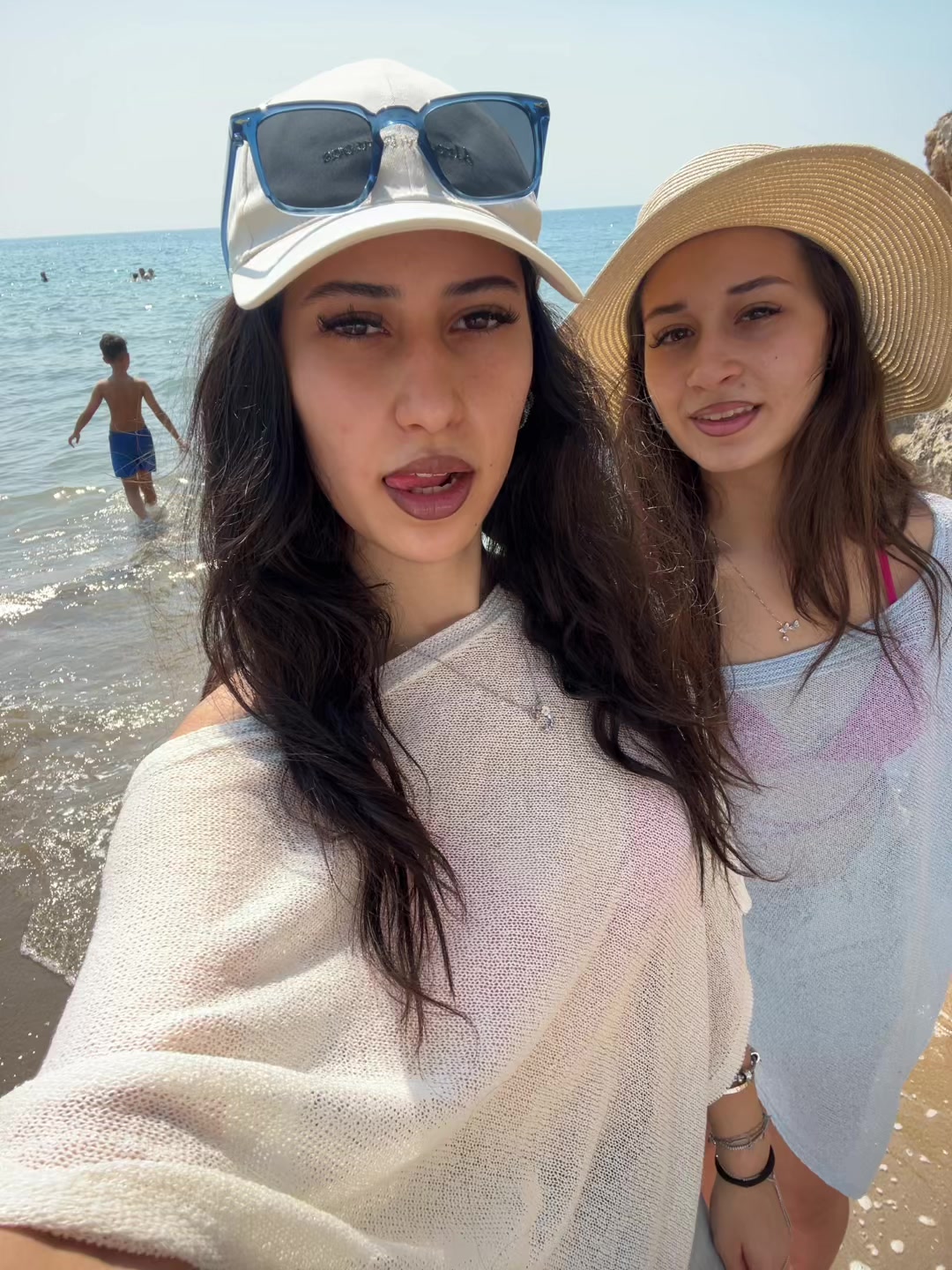@Ceylinn