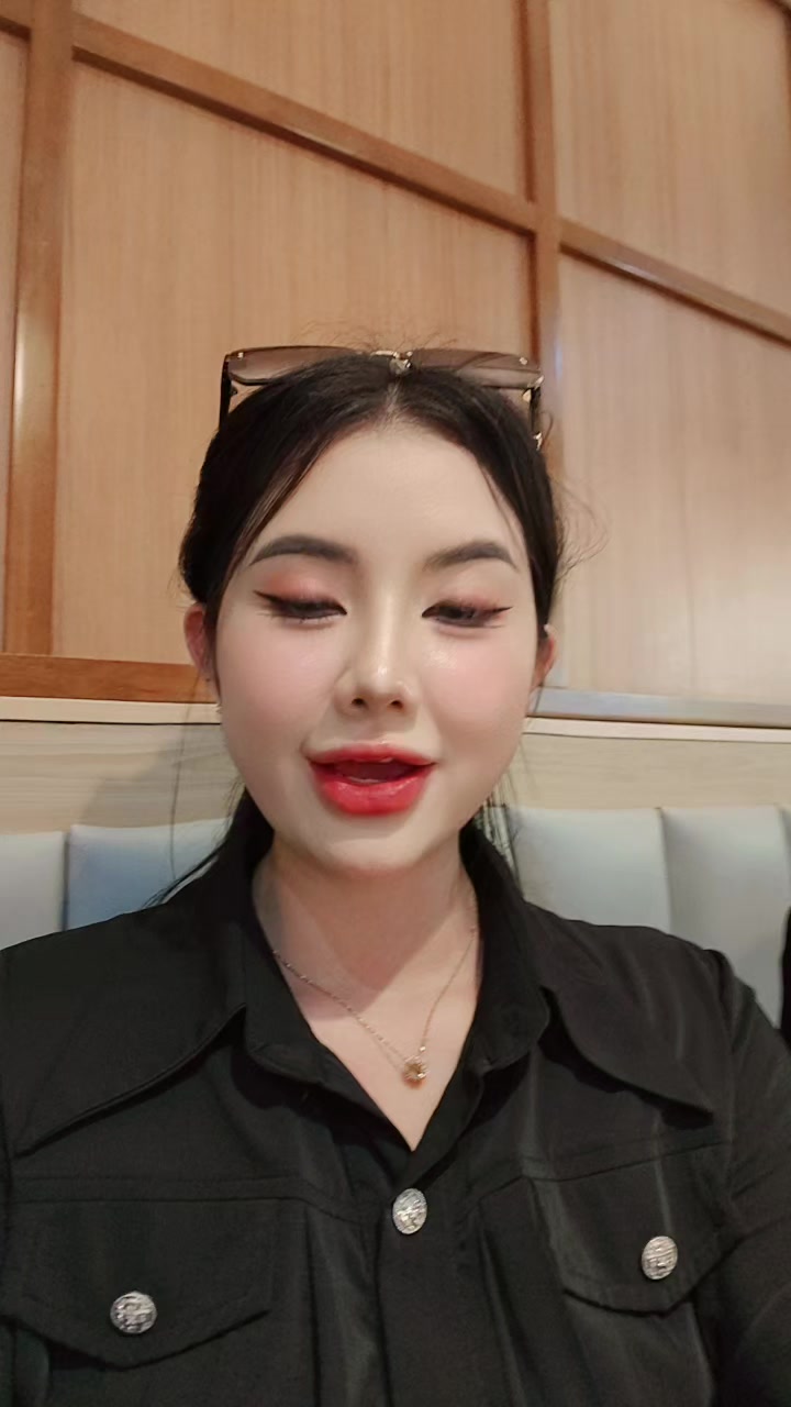 @nkauj see xyooj