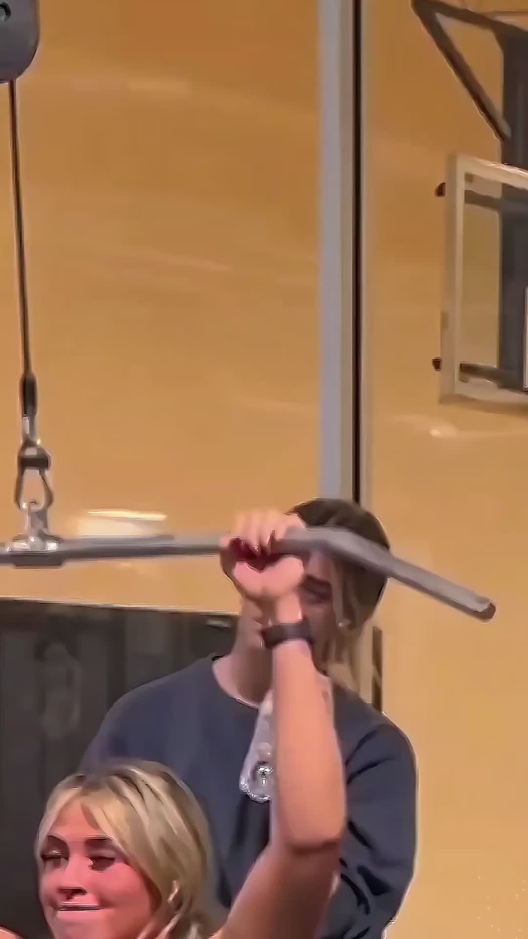 @e6jncr6ai6