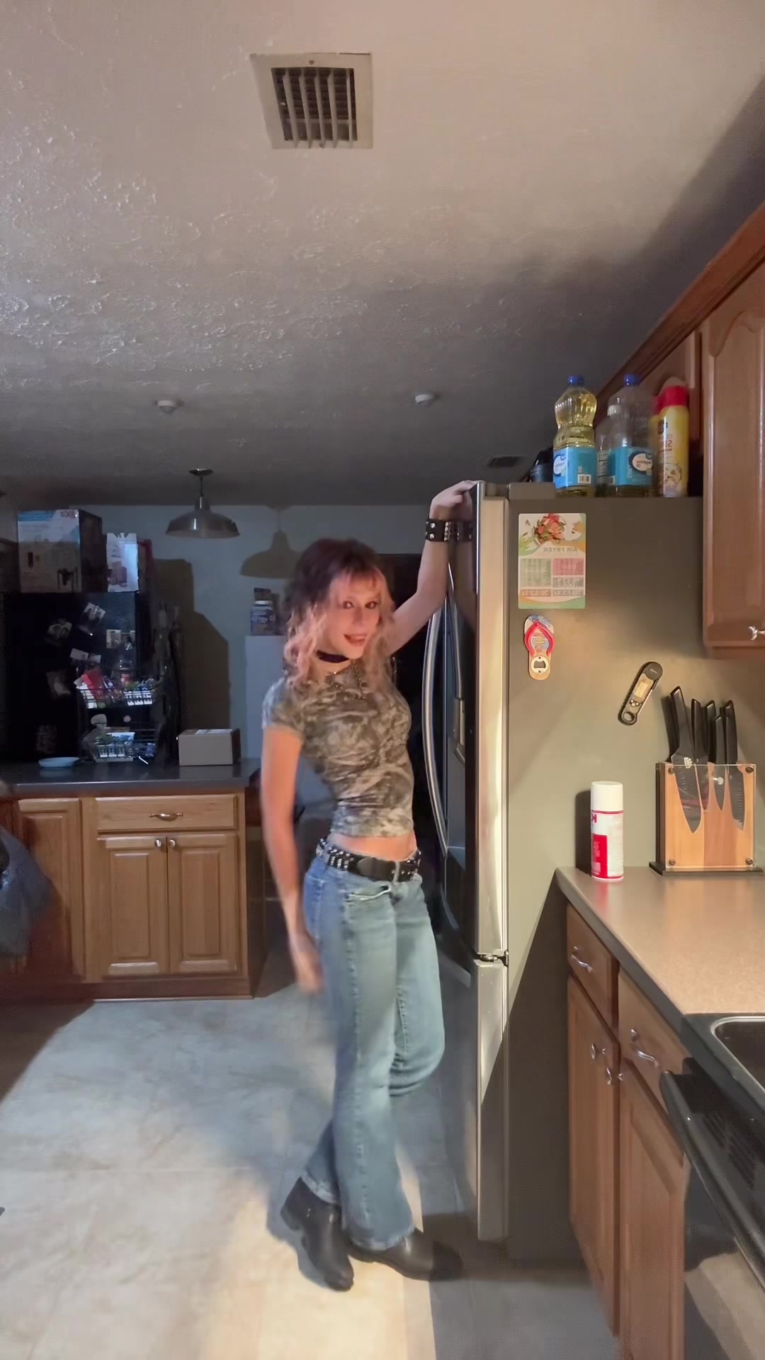 @️