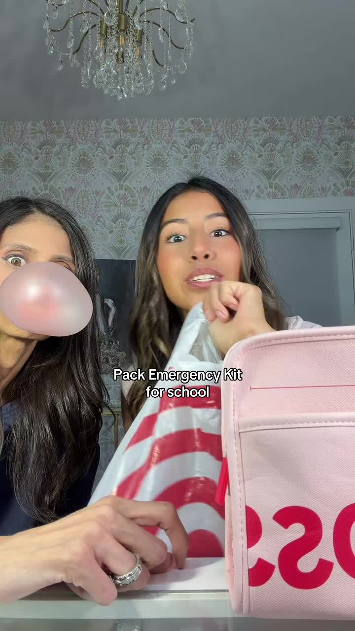 @Kriss&Esme