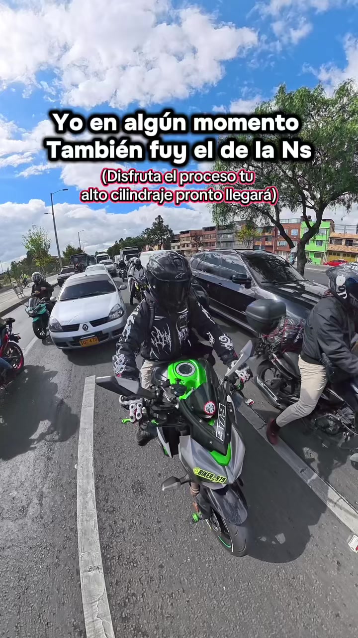 @BIKER_979
