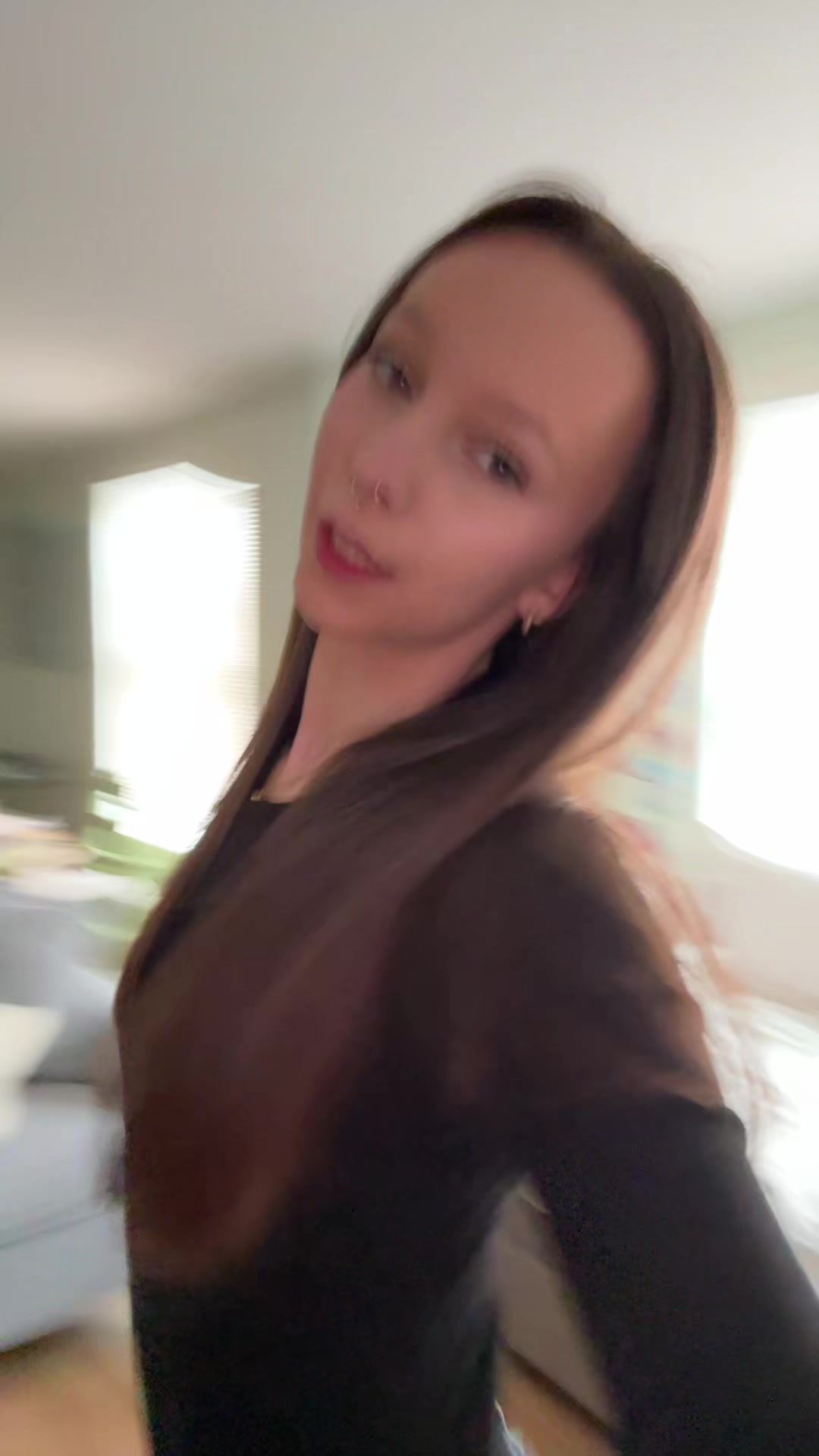 @chlo.