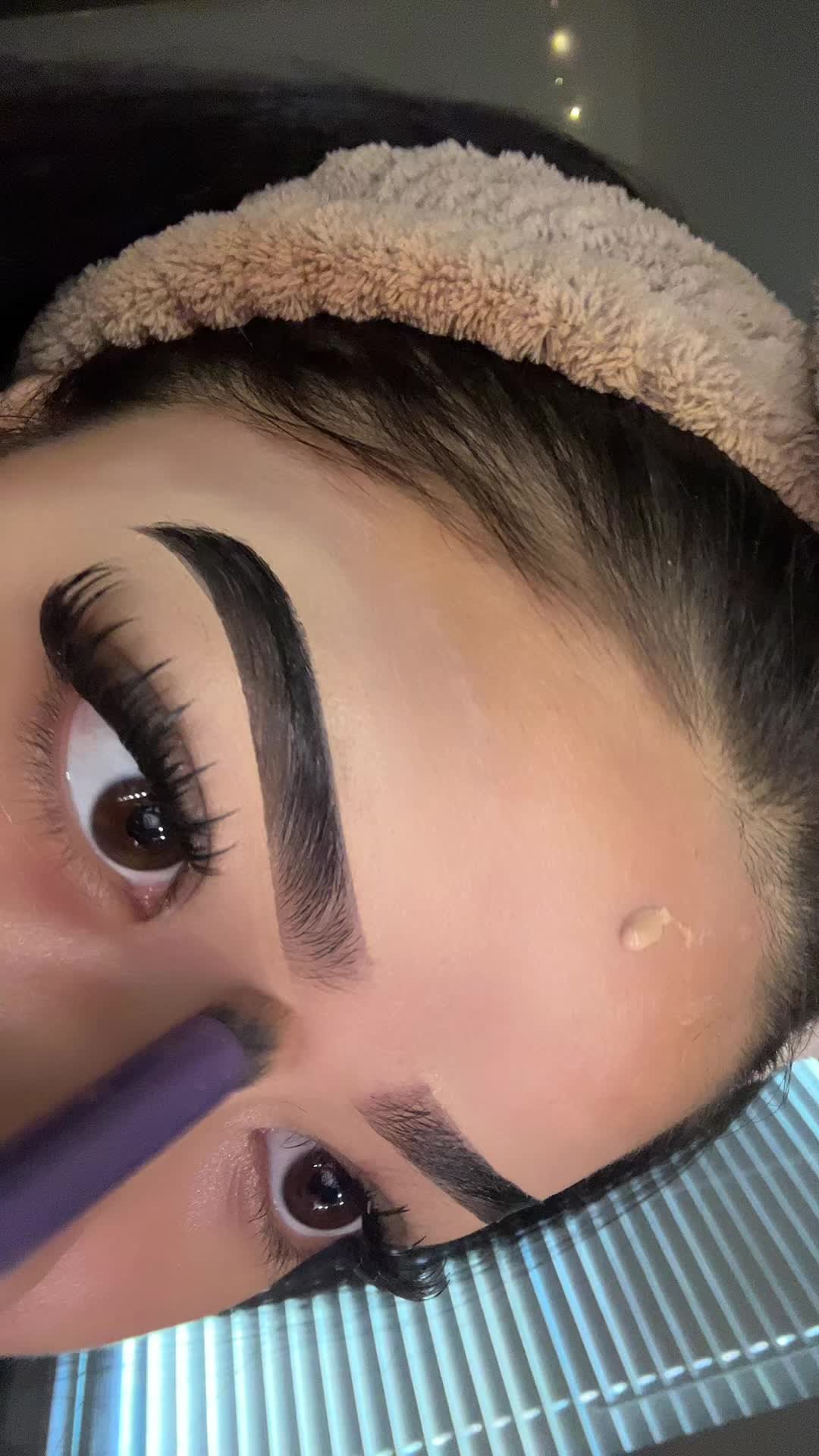 @⃟