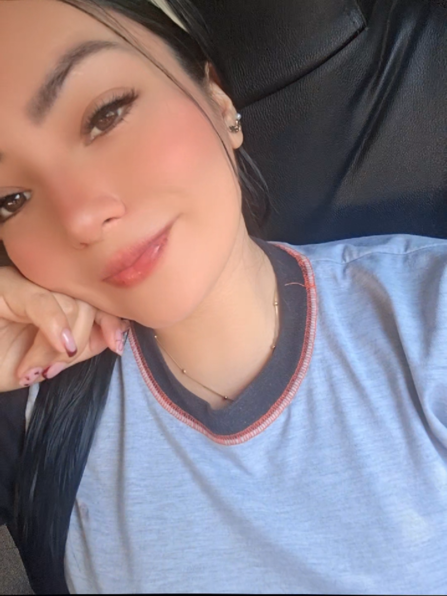 @karinaflores13