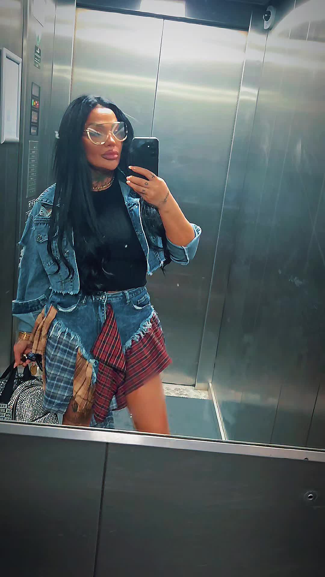 @👑Denysa👑