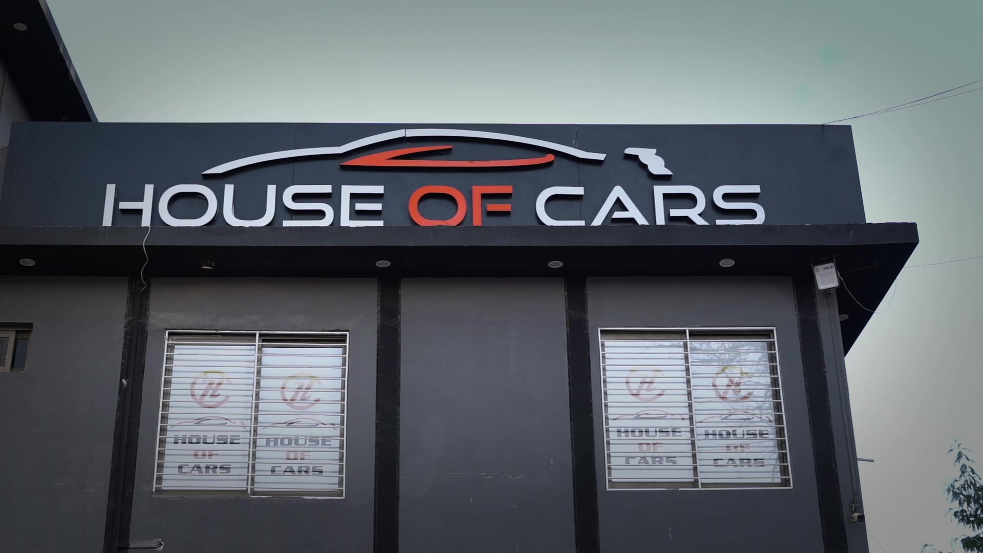 @House Of Cars