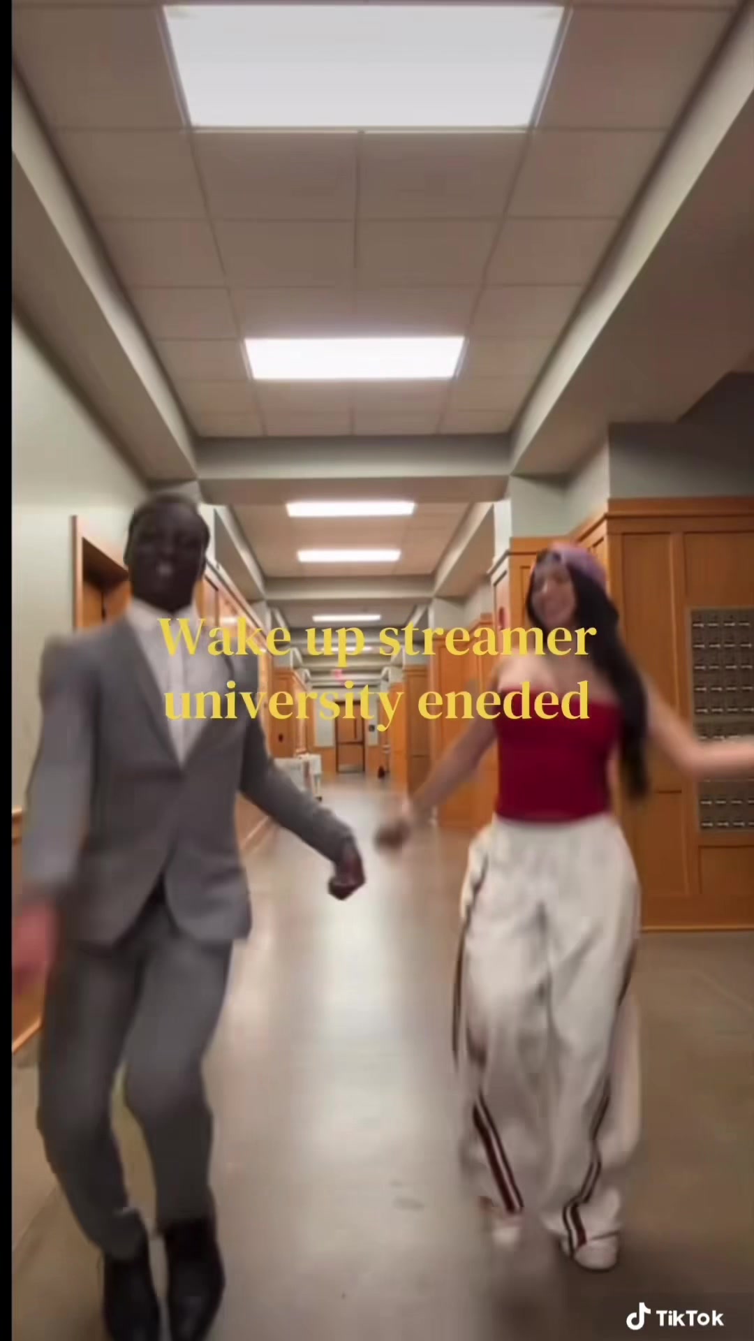 @‘ thekendallislit ! 🕯️🙂↕️🐐