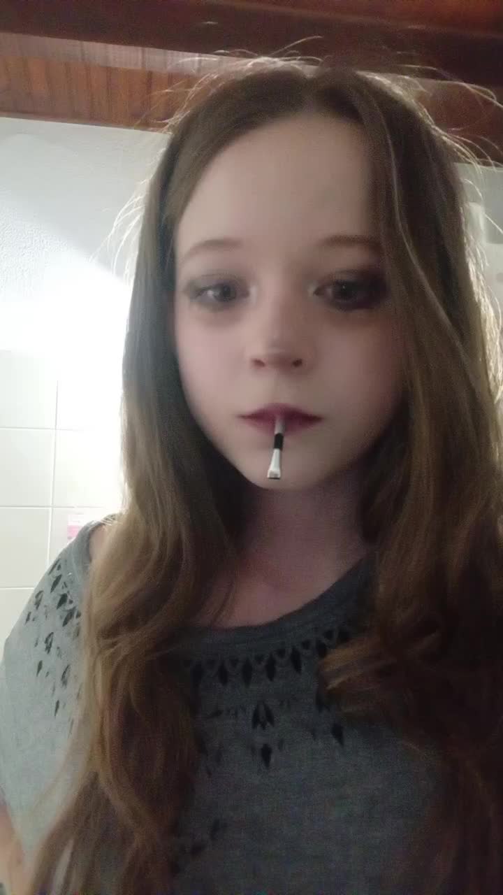 @Emiii