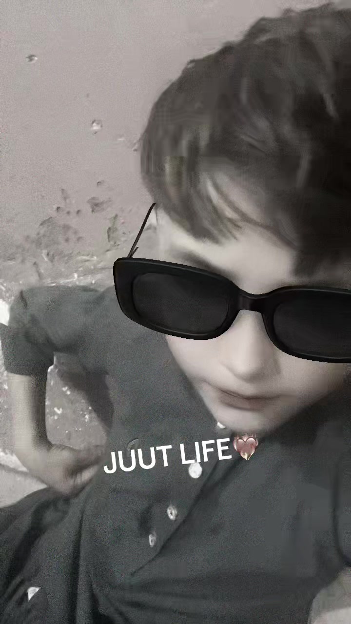 @Zéêshâñ Khåñ