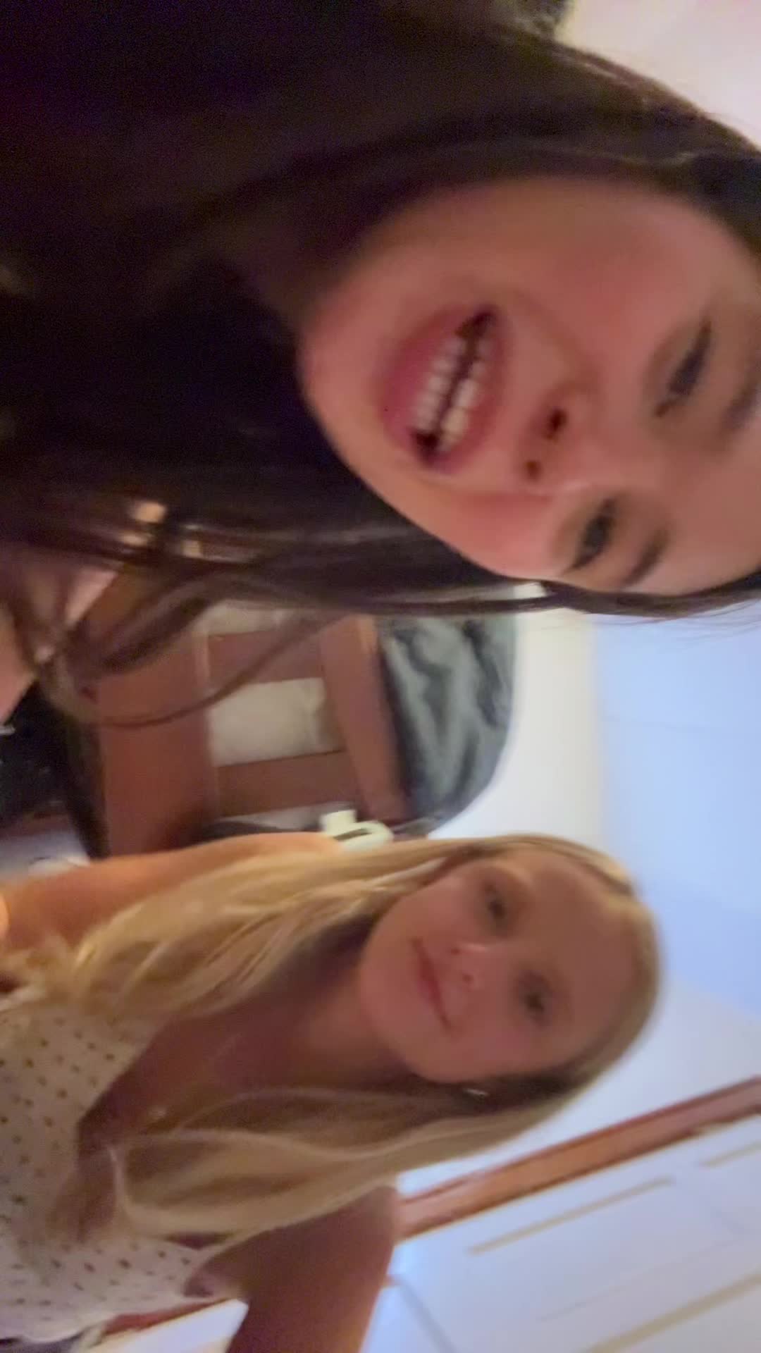 @crazyava2005