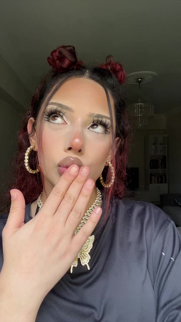 @Büşra