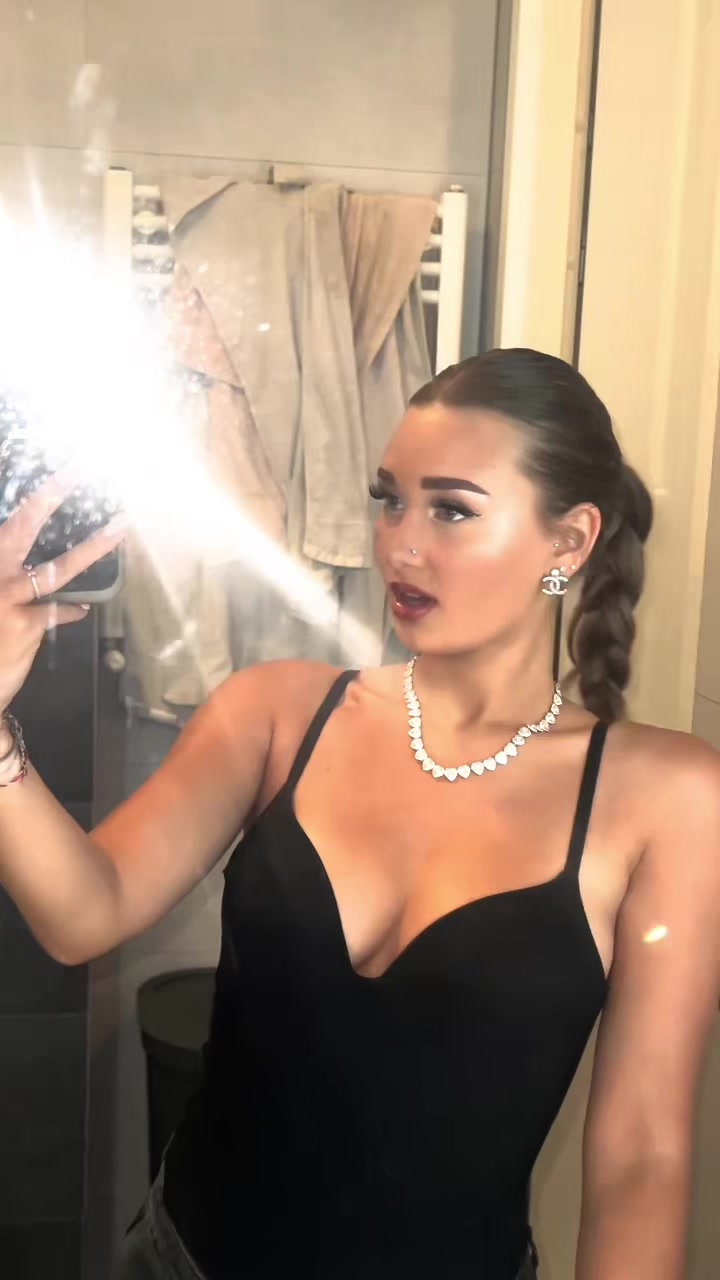 @Naomi Jansen