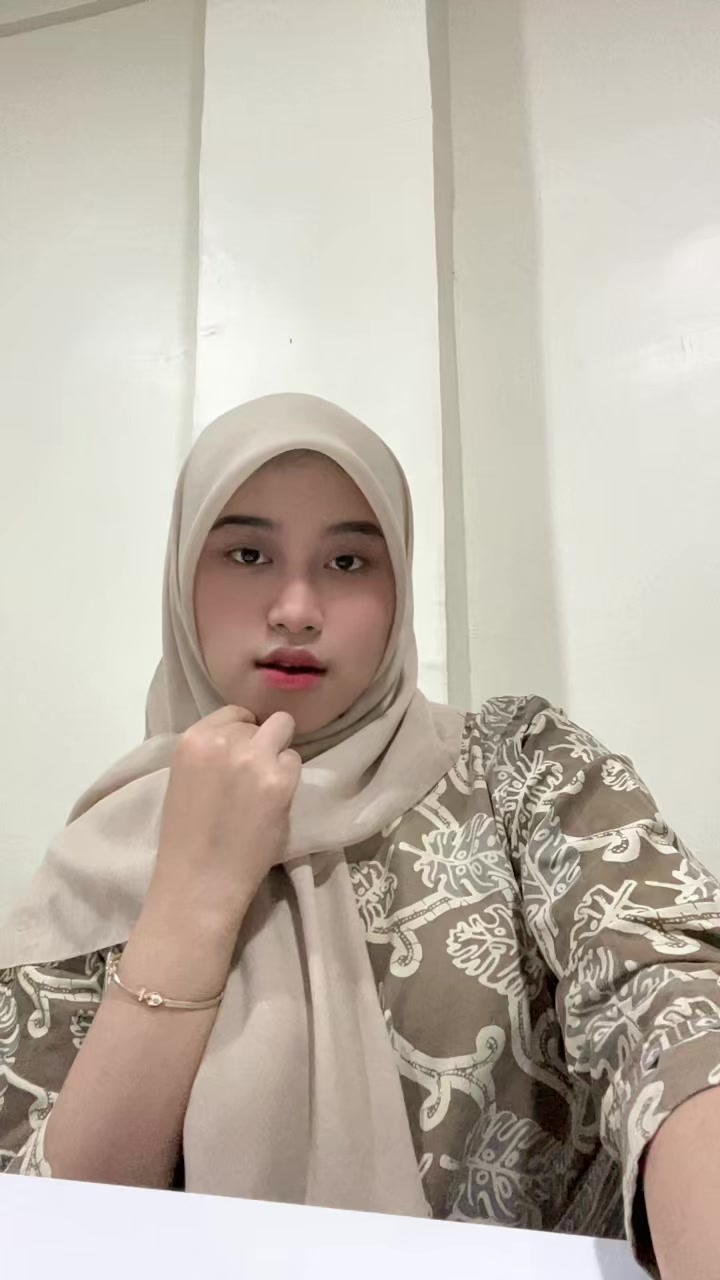@farahdns