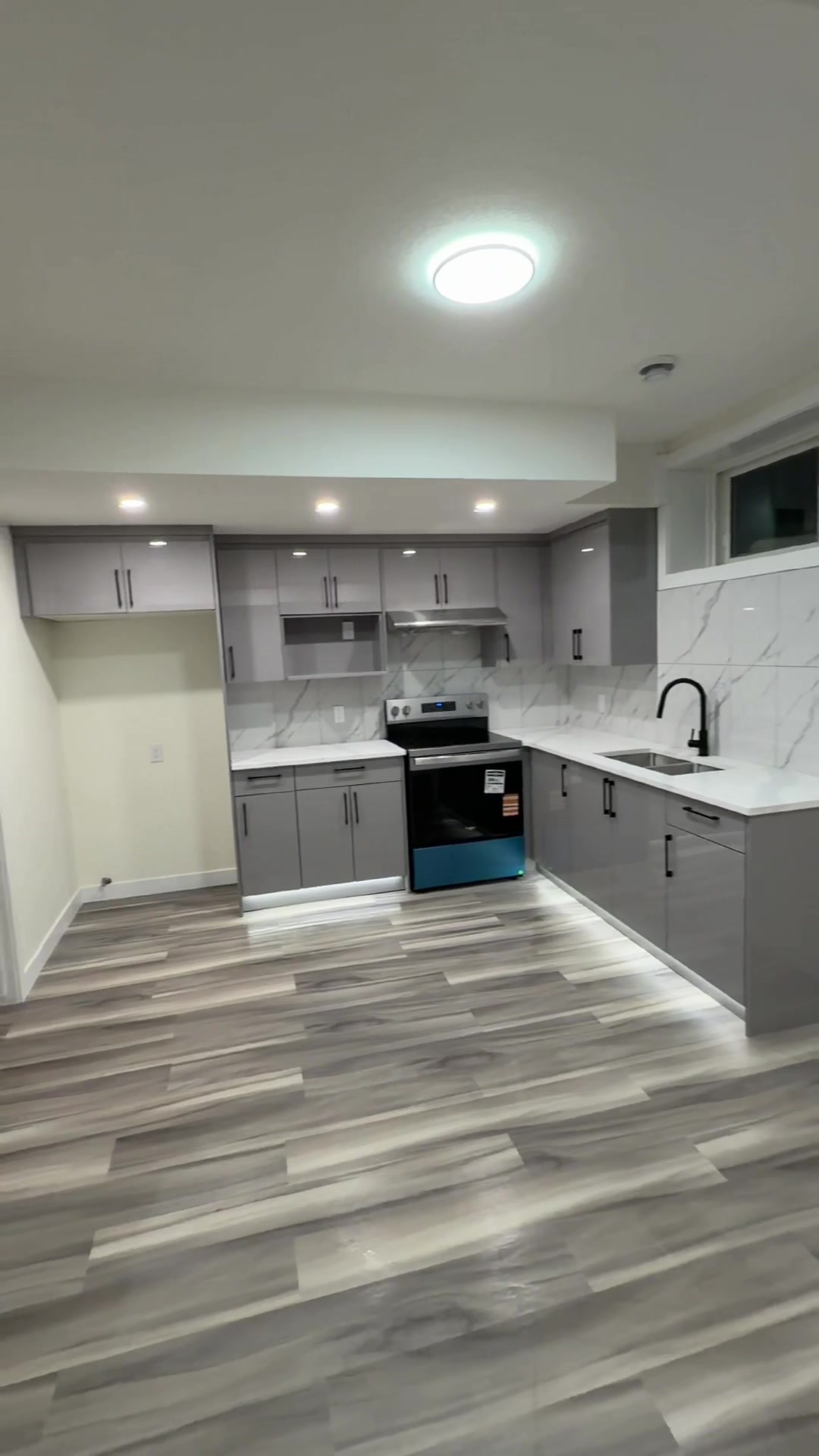 @403 Renovations