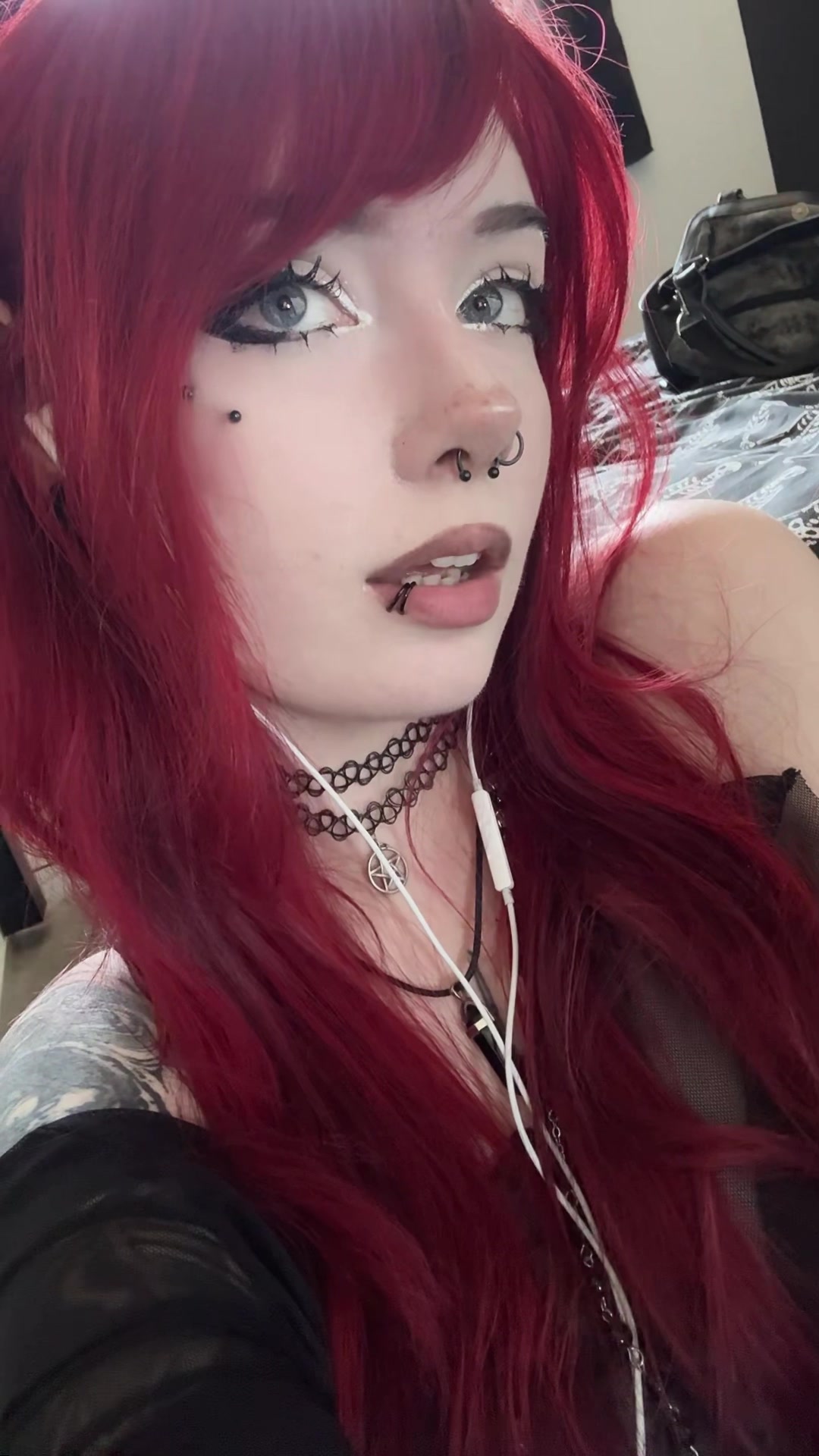 @♰ 𝖑𝖆𝖞𝖑𝖆 ♰