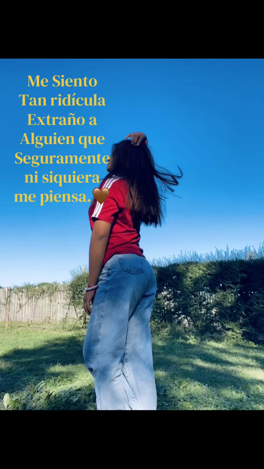 @🦋