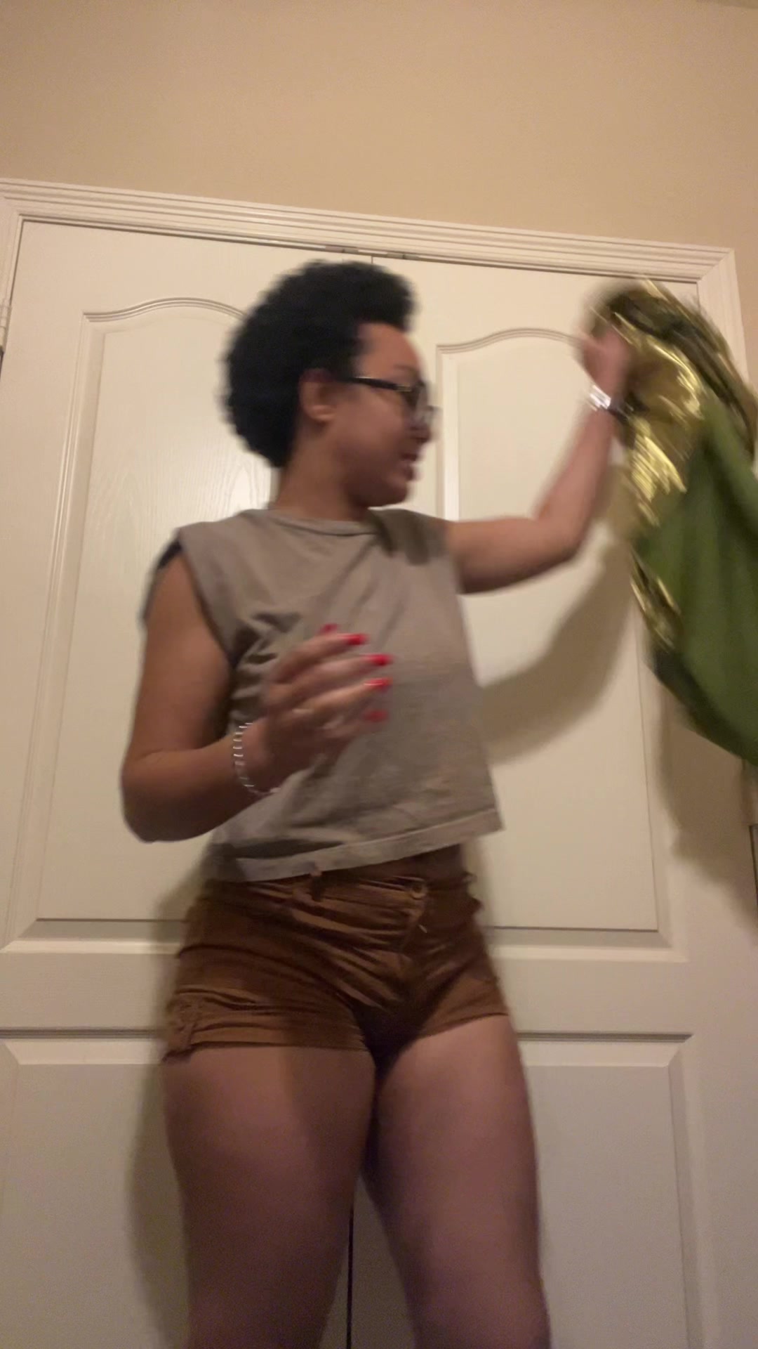 @caileneasely