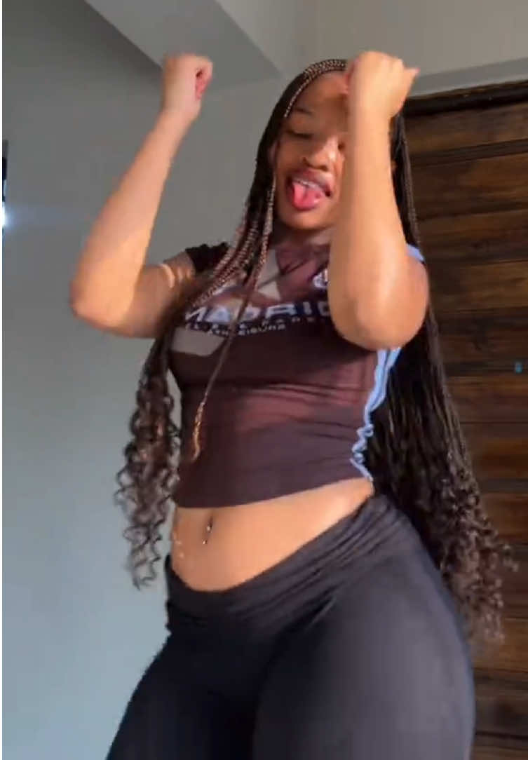 @baddiesonbaddies_sa