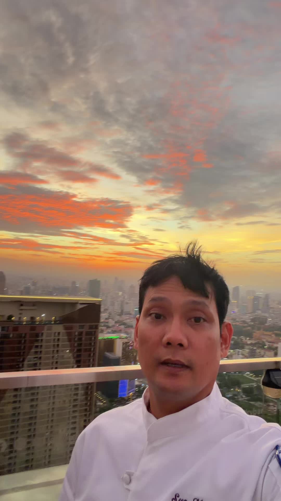 @Sun Meng Hy / ស៊ុនម៉េងហុី