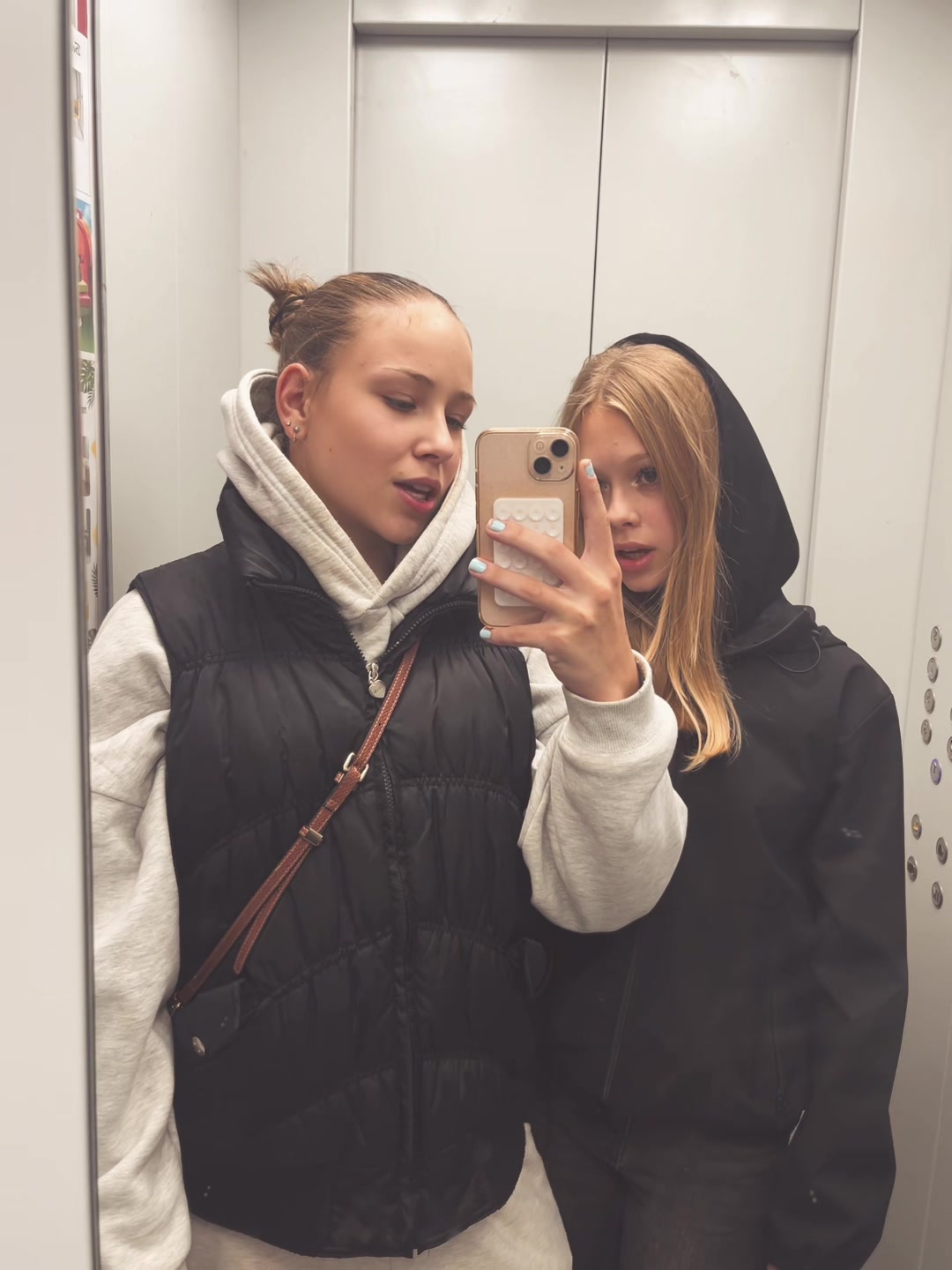 @аринок 🐆