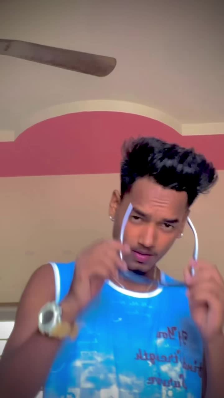 @𝐔𝐫’𝐬 𝗖𝗼𝗺𝗿𝗲𝗱 👈