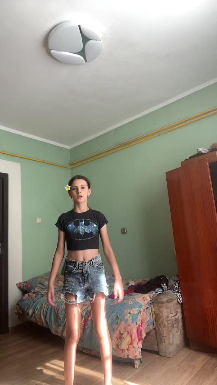 @Каріна