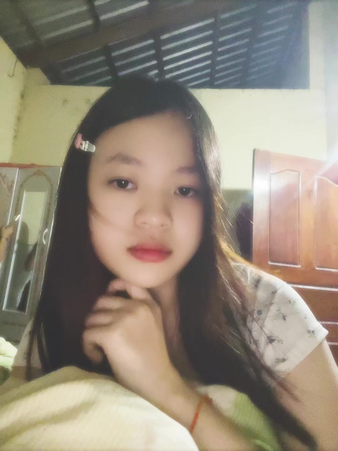@អេងក្មេងបីសាច