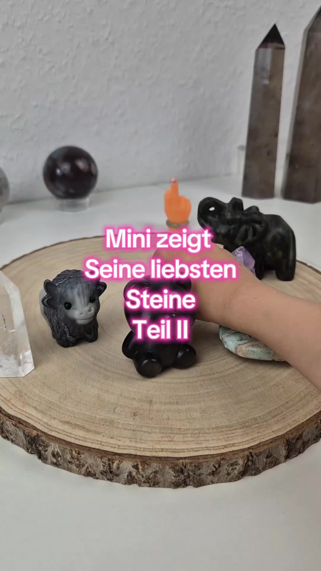 @Crystalia