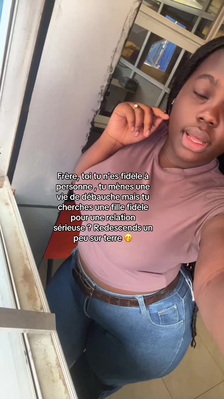 @APOUTSHOU🤍