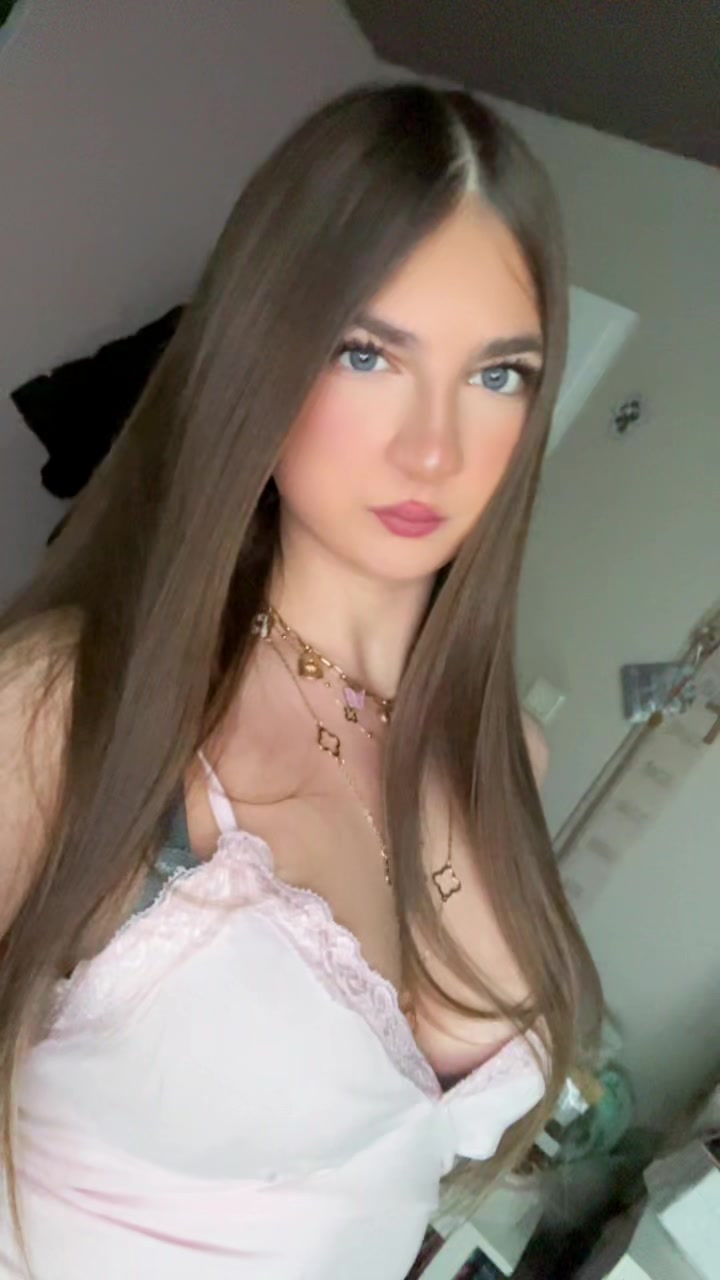 @𝐅𝐥𝐨𝐫𝐞𝐧𝐜𝐞