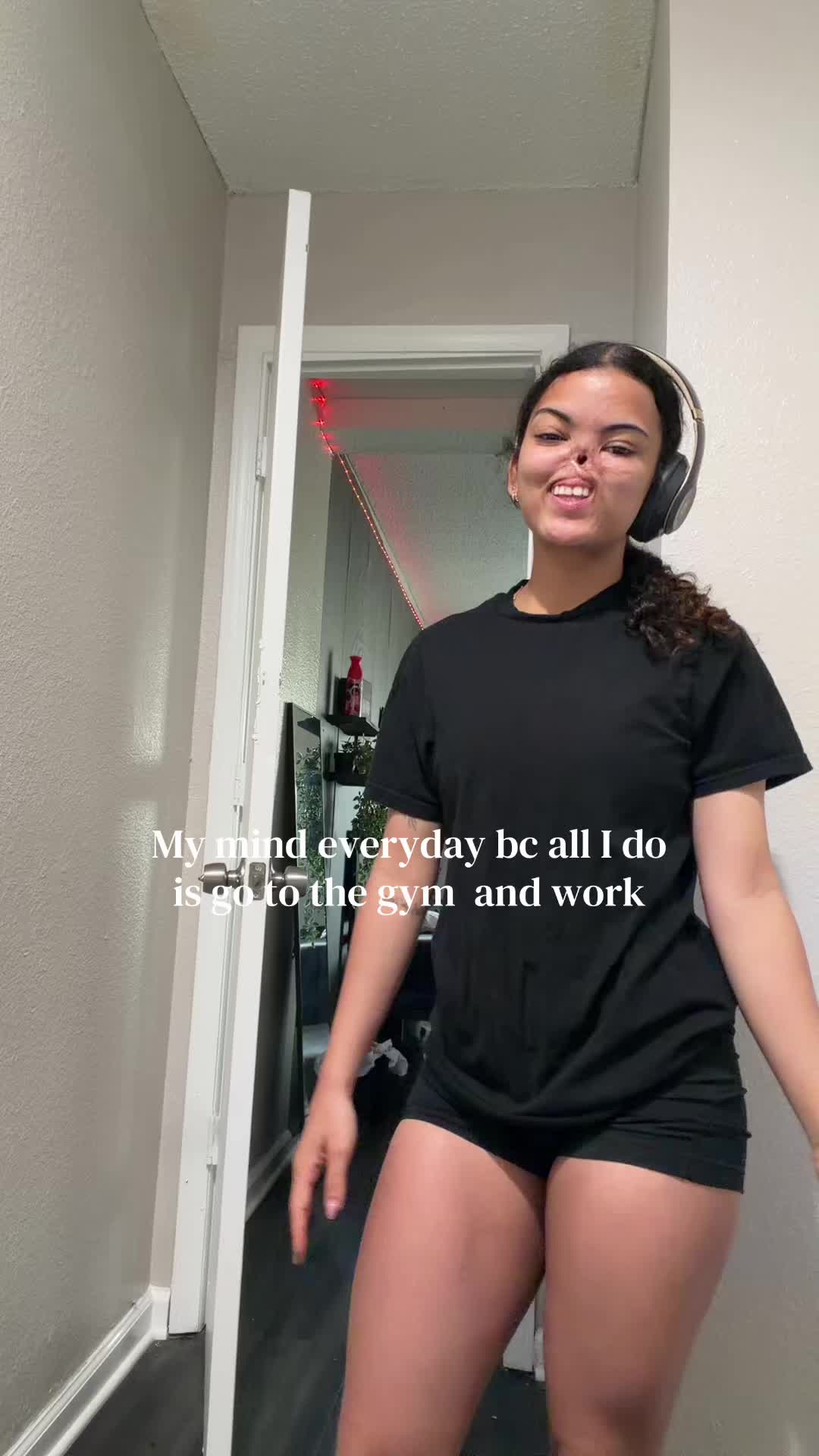 @thequeenmyana