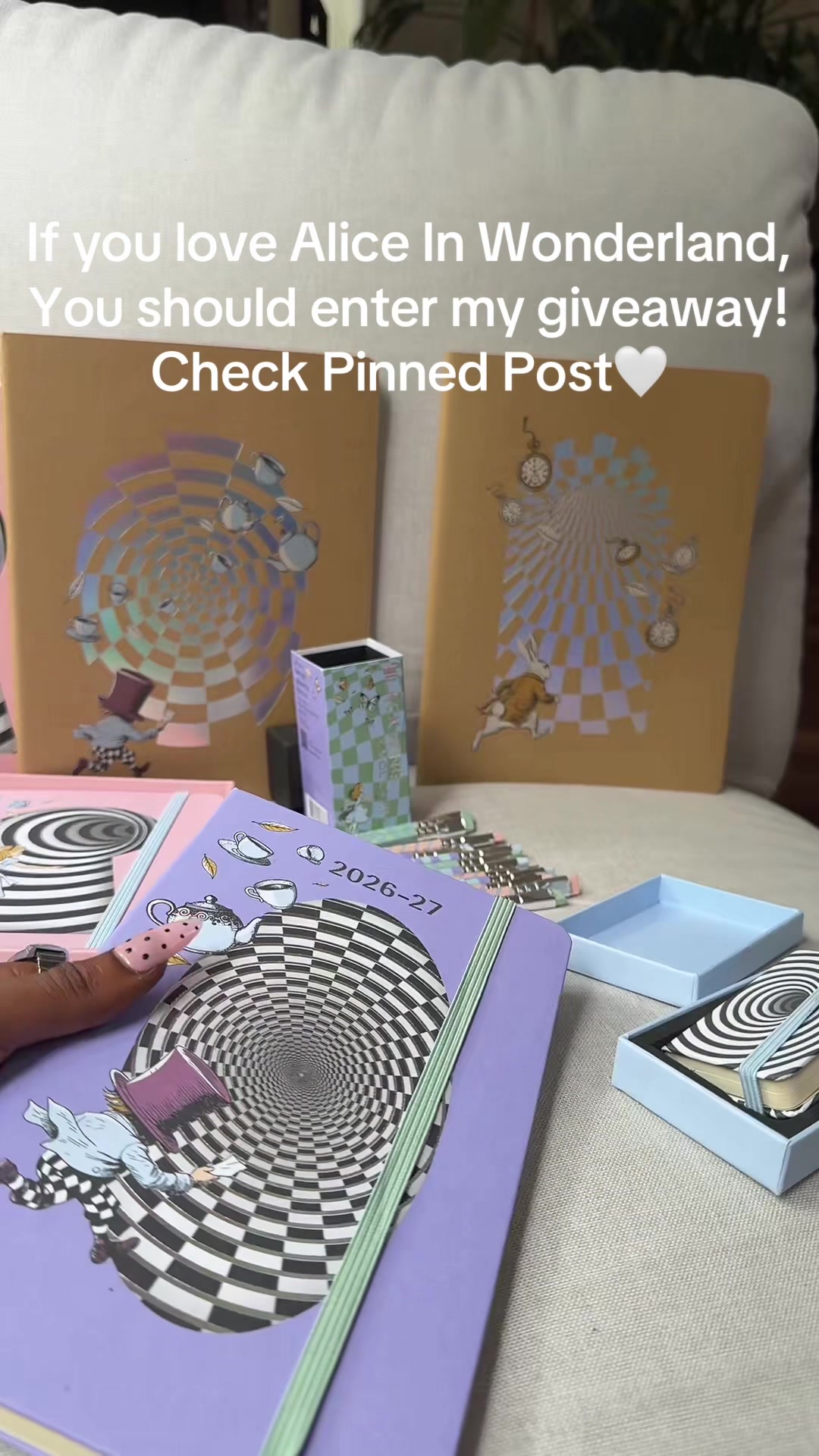@crafticarli✍🏾🧰⌨️