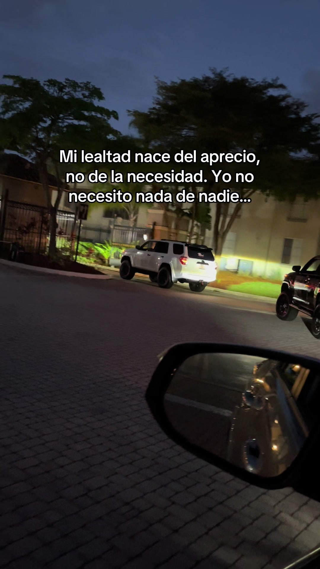 @4wdVNZLA