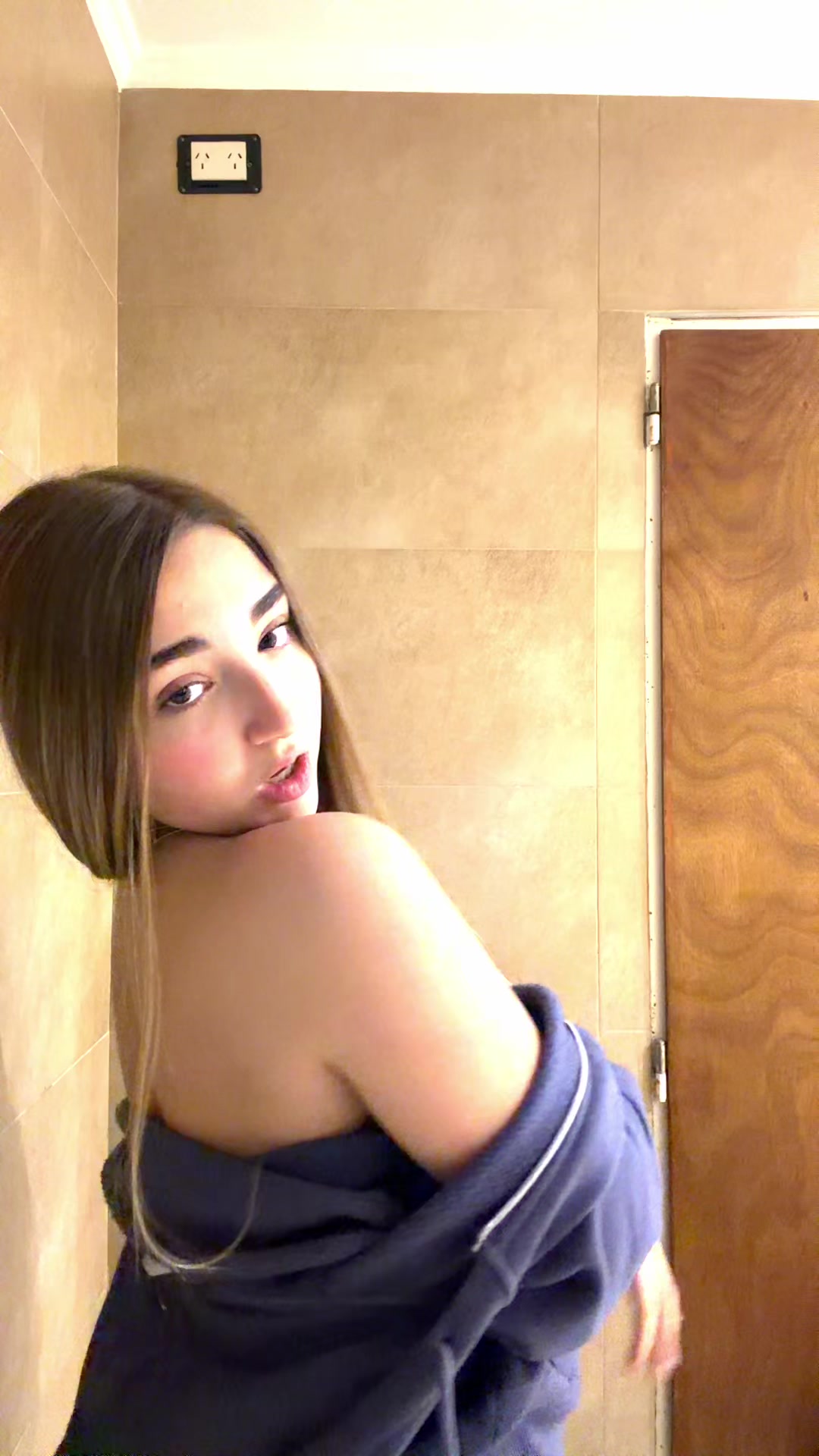 @abruu