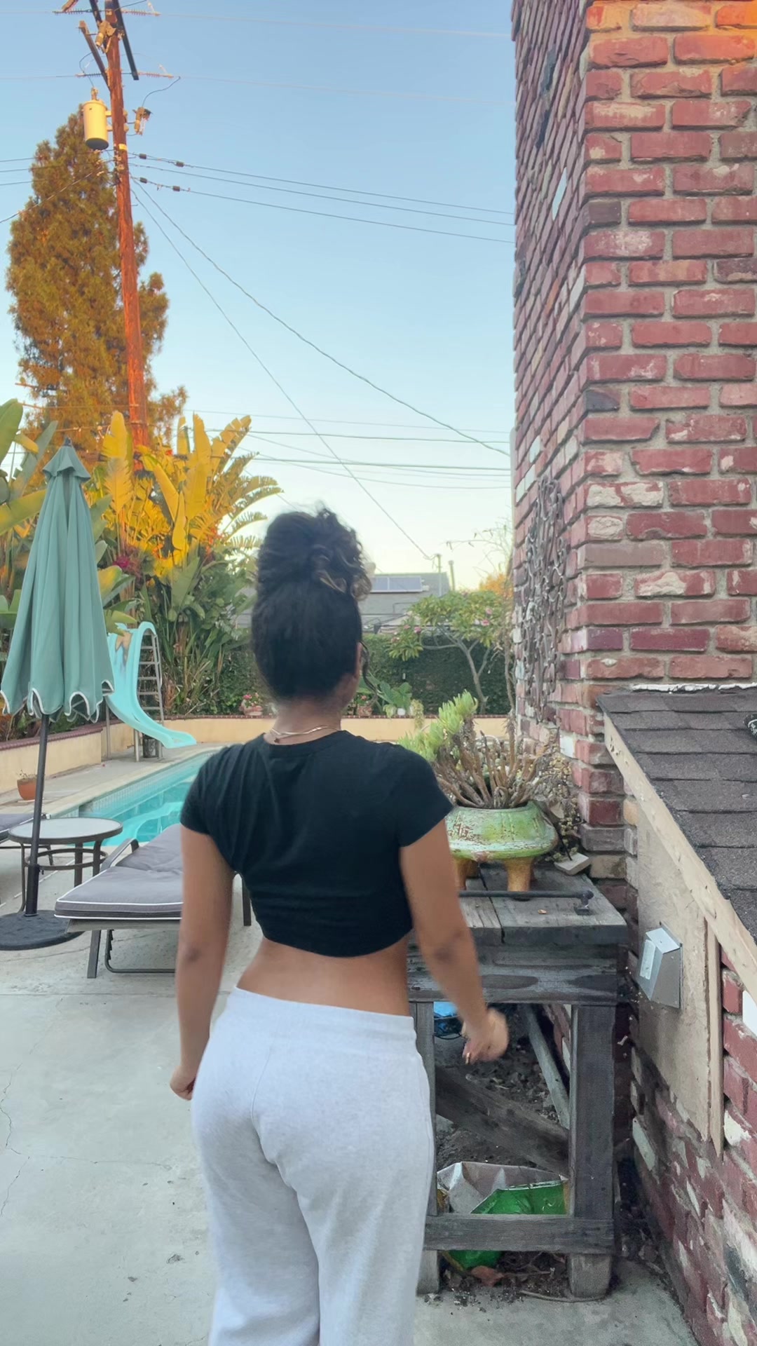 @🤫