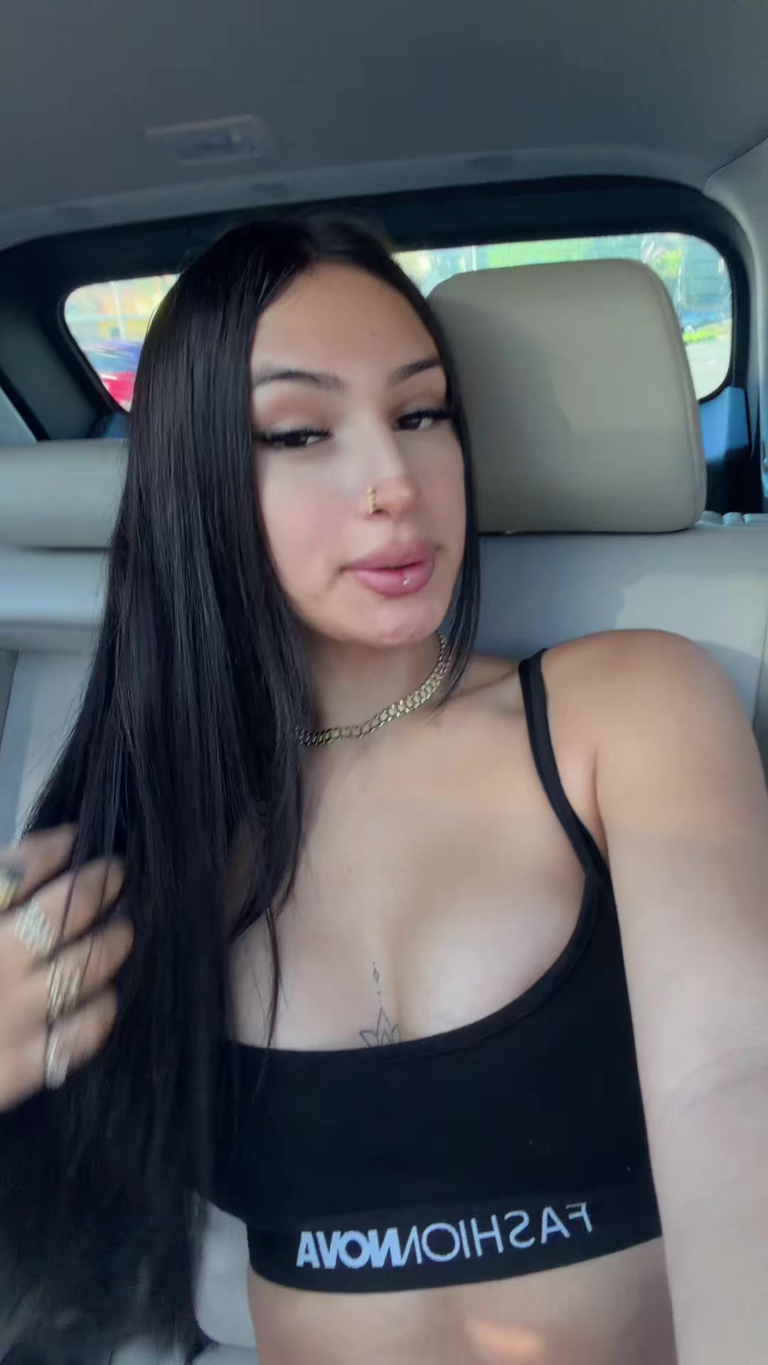 @therealplugswife