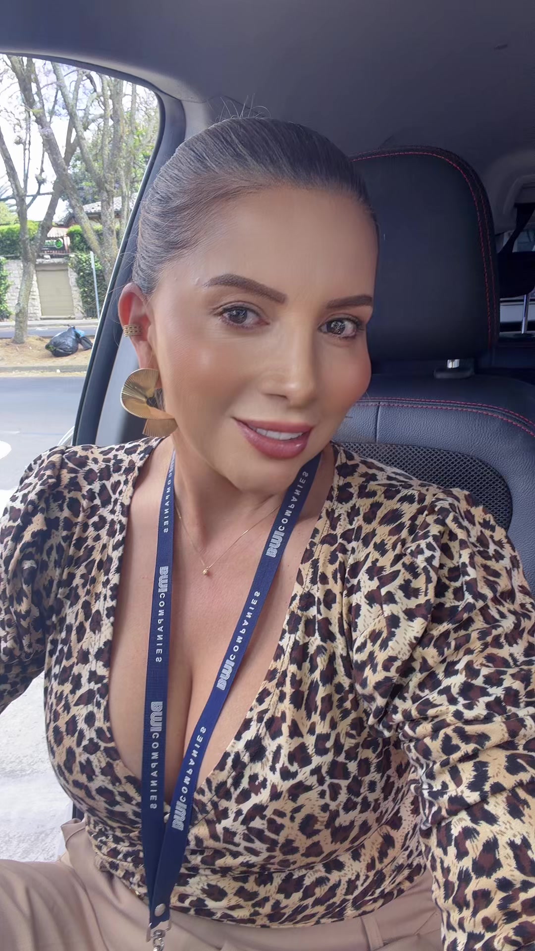 @Anna Karyna